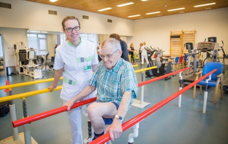 Fit een operatie door 