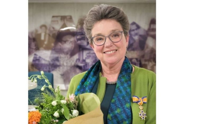 Hoogleraar Ellen Kampman Officier in de Orde van Oranje-Nassau. Hoe komen wetenschappelijke inzichten over voeding terecht op het bord van kankerpatiënten?
