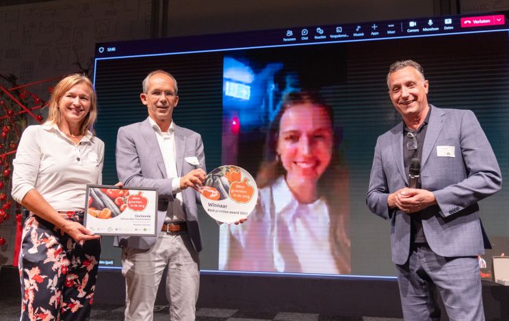 Health Food Wall wint innovatie award ‘Meer groenten in de zorg’